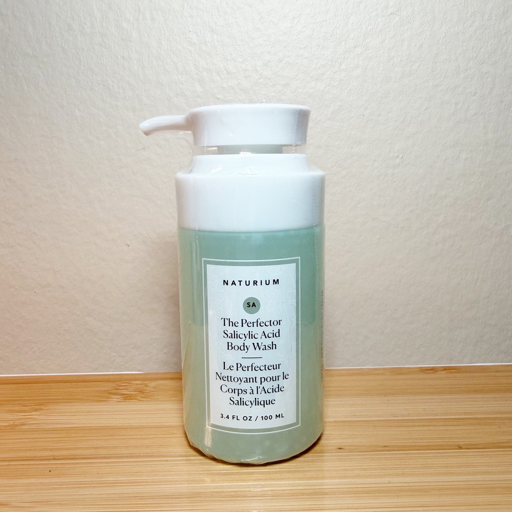 Naturium The Perfector Salicylic Acid Body Wash SA Exfoliating 3.4oz Travel Size
